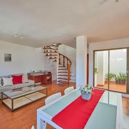 Nura Duplex 1 Магалуф
